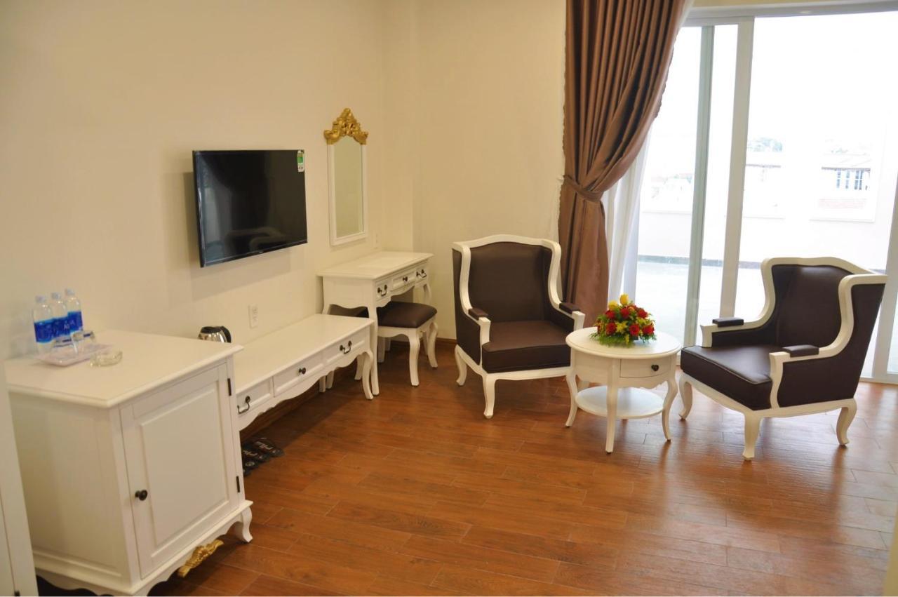 Carita Hotel Далат Екстер'єр фото
